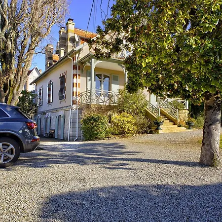 T2 En Rez-de-jardin A 800m Du Centre-ville D'arcachon, Terrasse Et Parking Inclus - Fr-1-433-112 Apartment