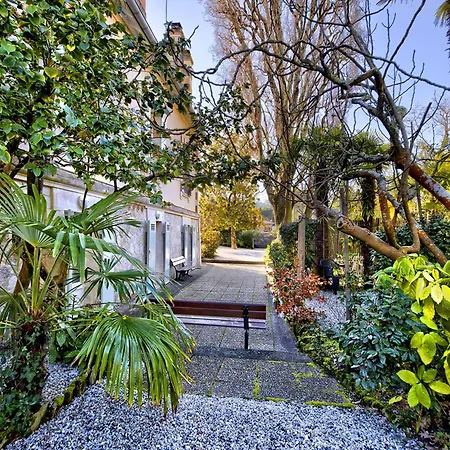 T2 En Rez-de-jardin A 800m Du Centre-ville D'arcachon, Terrasse Et Parking Inclus - Fr-1-433-112 Apartment *